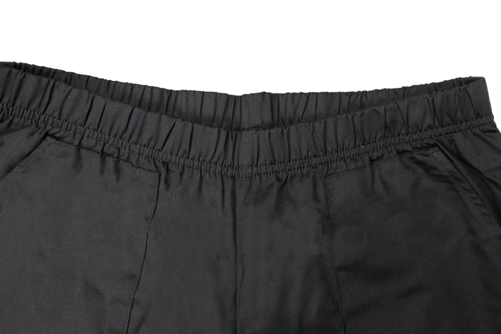 Women's 4-Pocket Relaxed Fit Scrub Pants closeup on waistband