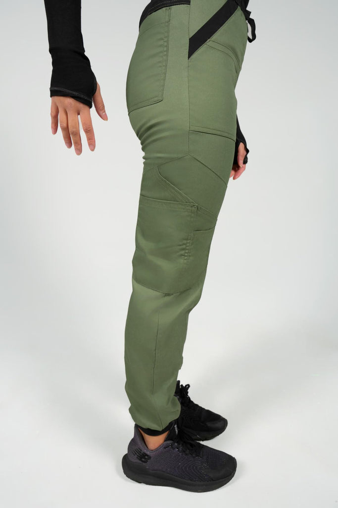 Women's 14-Pocket Cargo Scrub Jogger in shade olive side view 