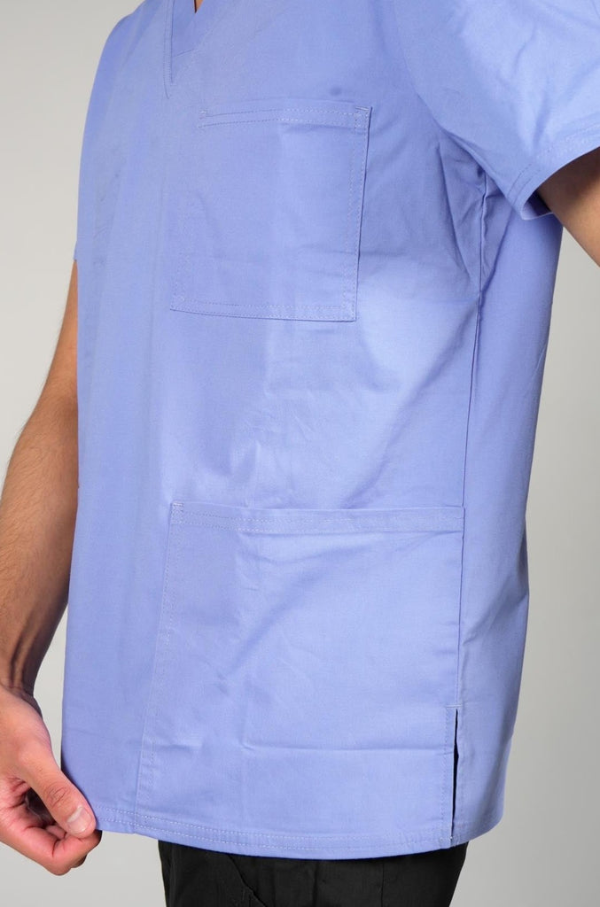 Men's 3-Pocket Scrub Top in Periwinkle closeup on top and bottom pocket