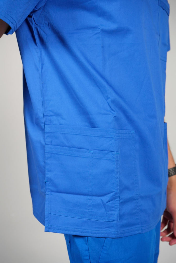 Men's 4-Pocket Scrub Top in Royal Blue closeup on bottom pockets