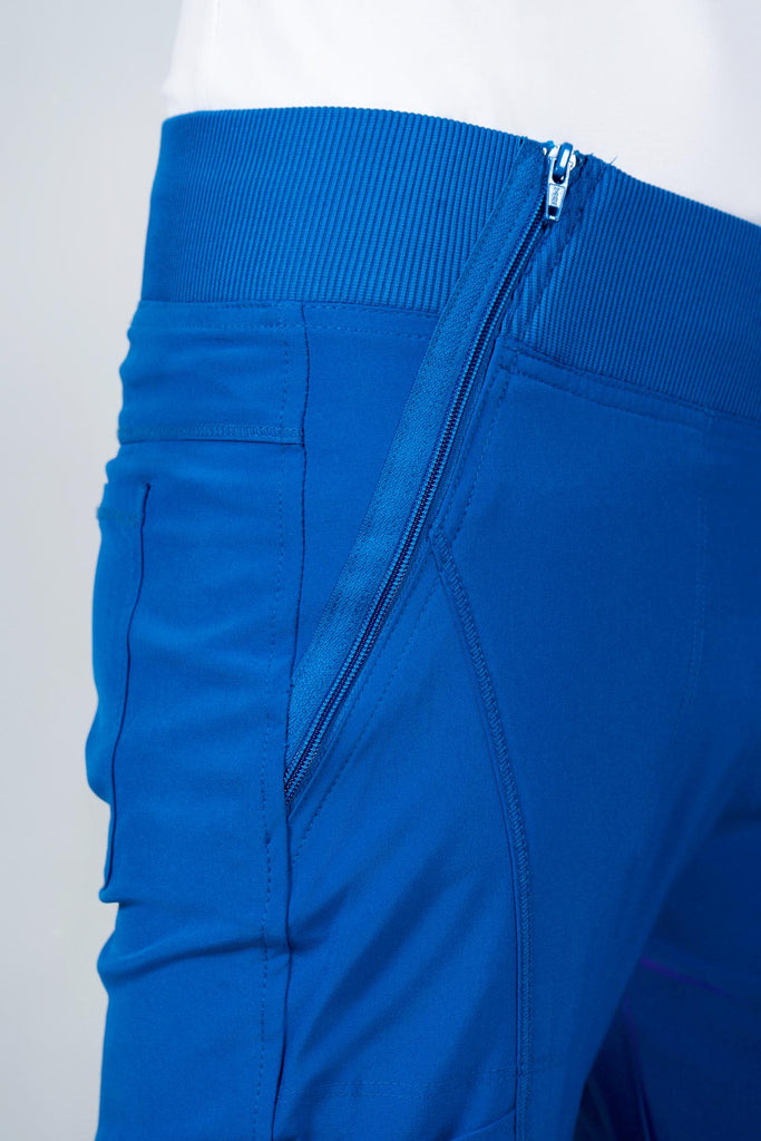 Men's Performance Scrub Jogger in shade royal blue close up of zipper on waistband